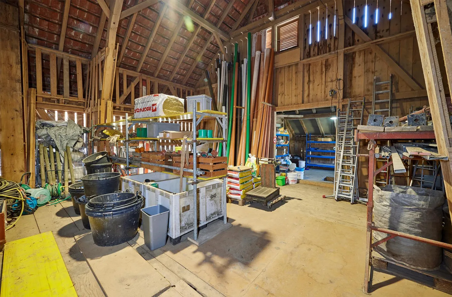 Fattoria con progetto di ristrutturazione e ampliamento approvato - Foto 28 di 30