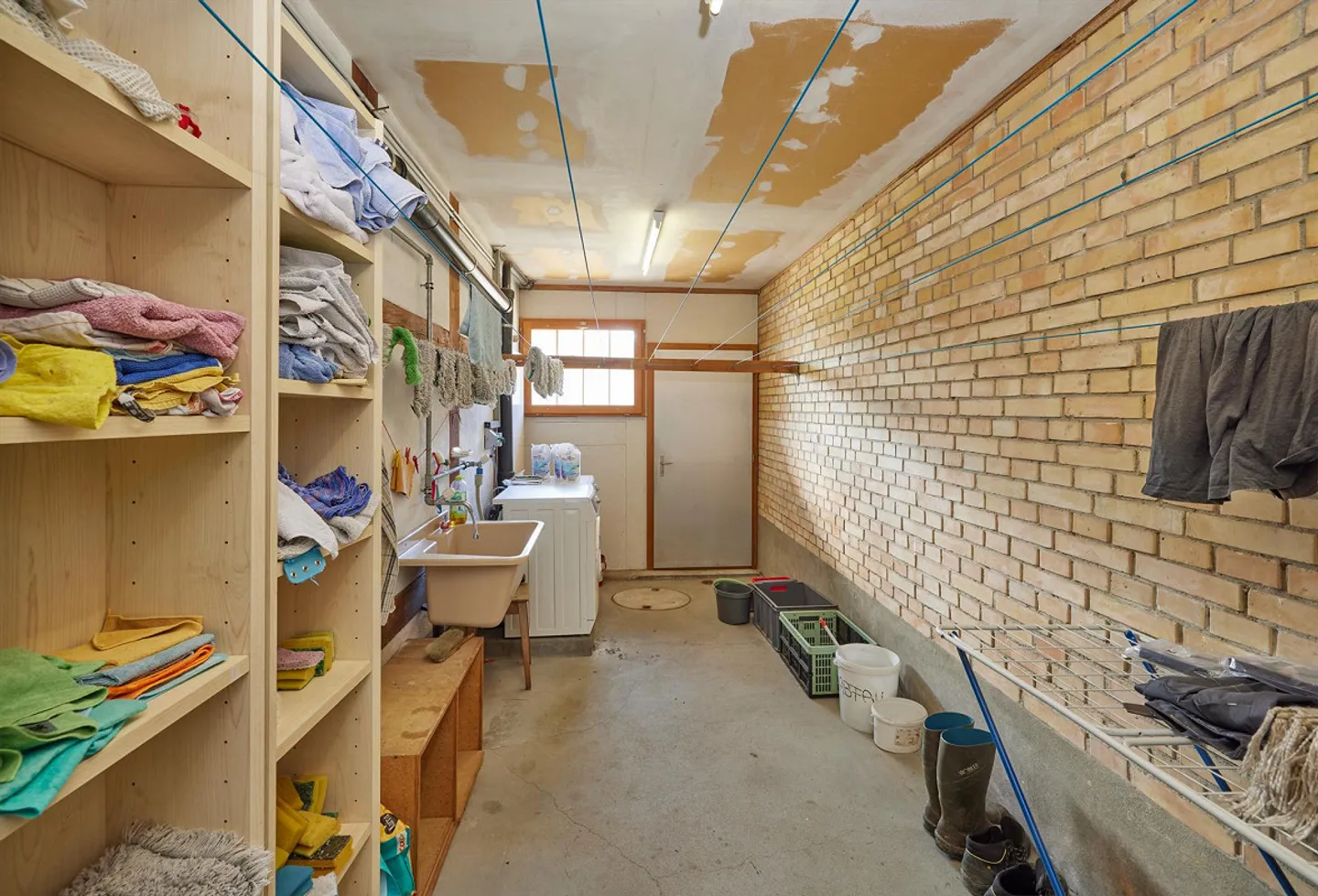 Fattoria con progetto di ristrutturazione e ampliamento approvato - Foto 29 di 30