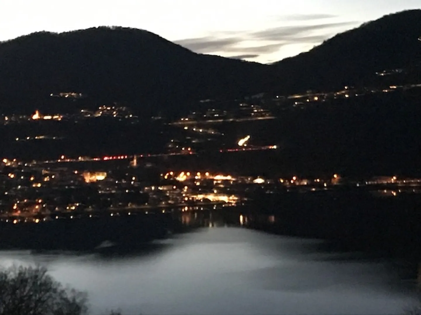 Luxuswohnung mit Seeblick - Foto 1 von 1