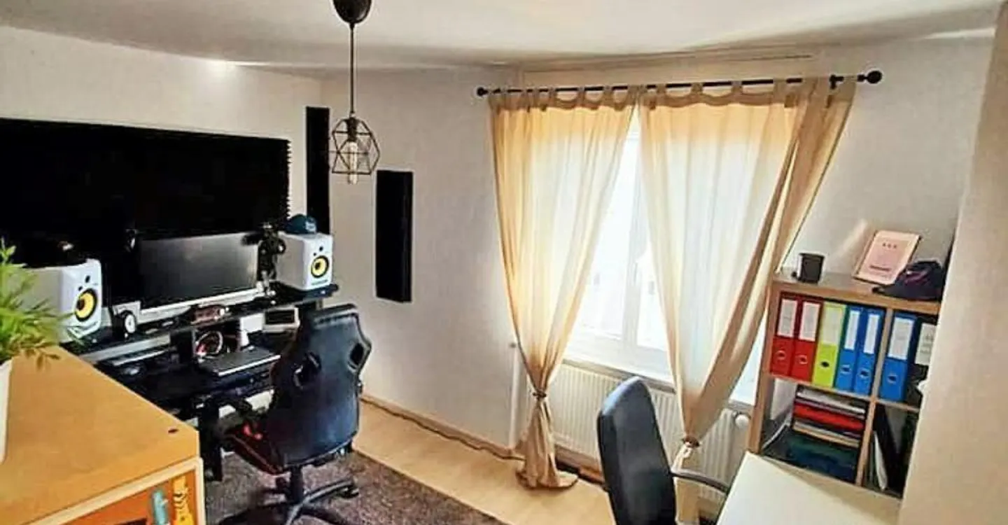 In Courtételle gelegene 3,5-Zimmer-Wohnung im 4. Stock zu vermieten - Foto 8 von 10