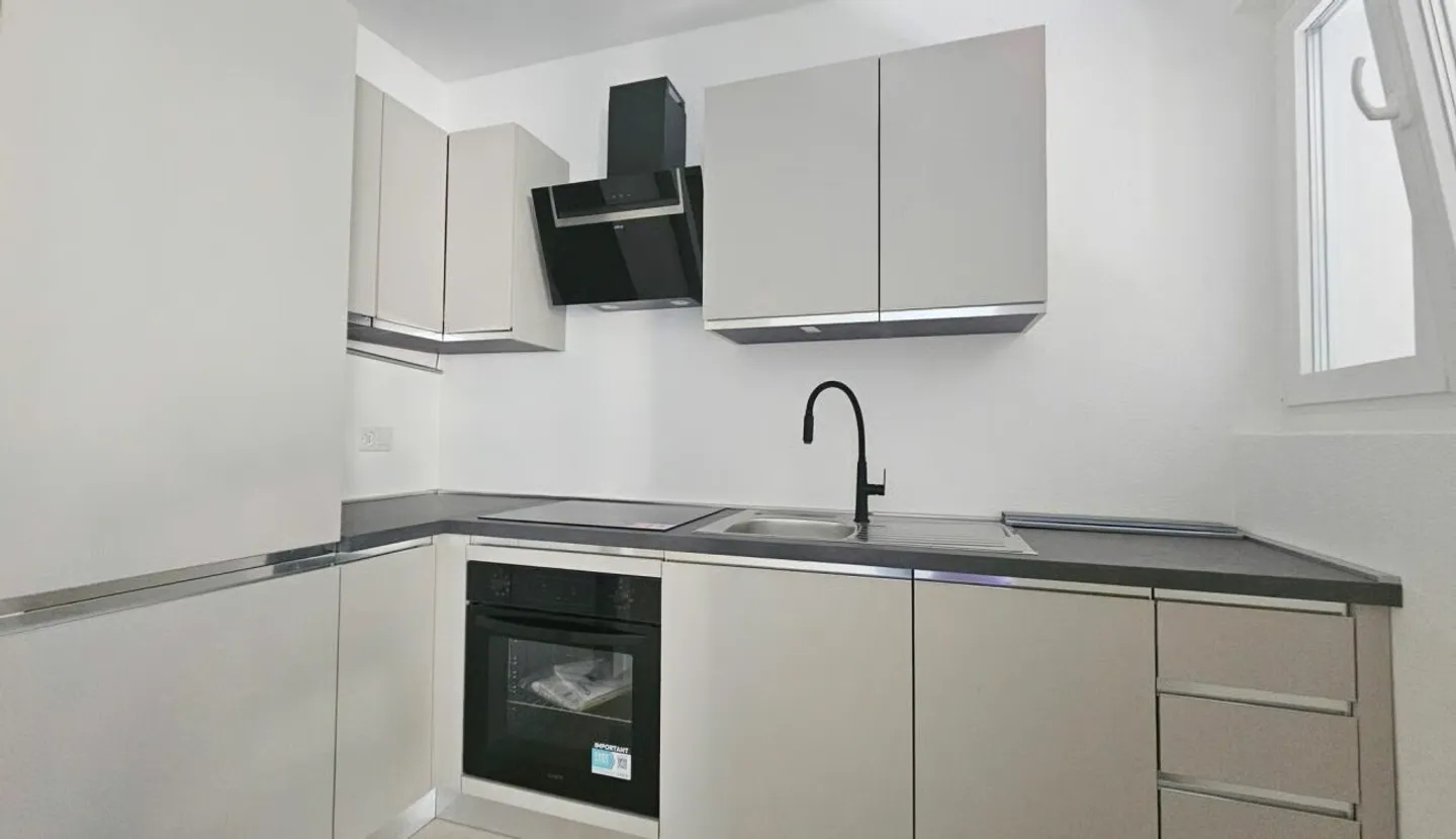 APPARTAMENTI 2.5 LOCALI RESIDENZA O REDDITO - Foto 5 von 12