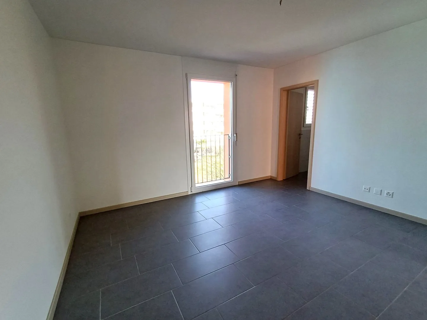 STABIO – DUPLEX NUOVO, IDEALE PER FAMIGLIE - Foto 8 di 11