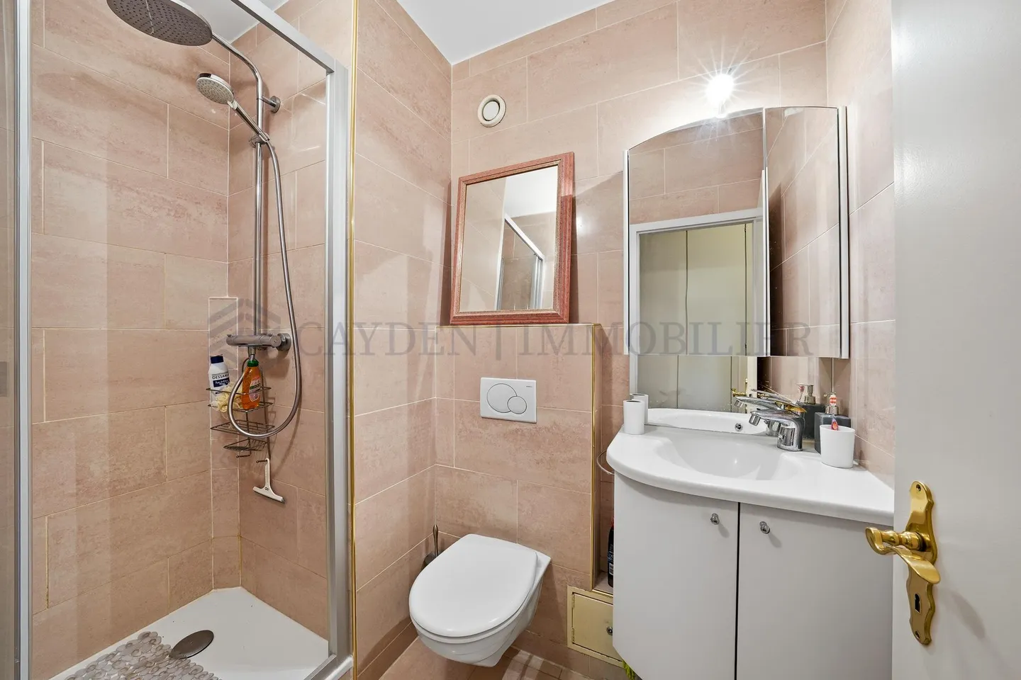 Sehr angenehme 5-Zimmer-Wohnung mit freiem Blick - Foto 7 von 9