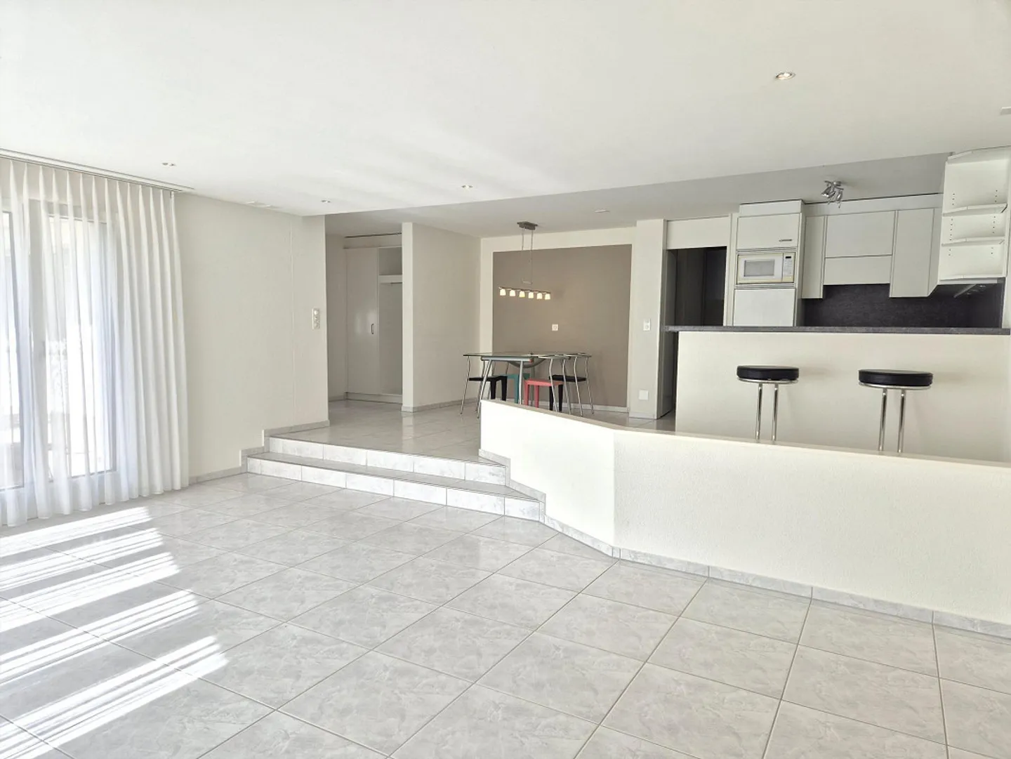 COPY - Spacious 2.5 Room Apartment with Well-Maintained Garden Patio - Photo 1 of 7