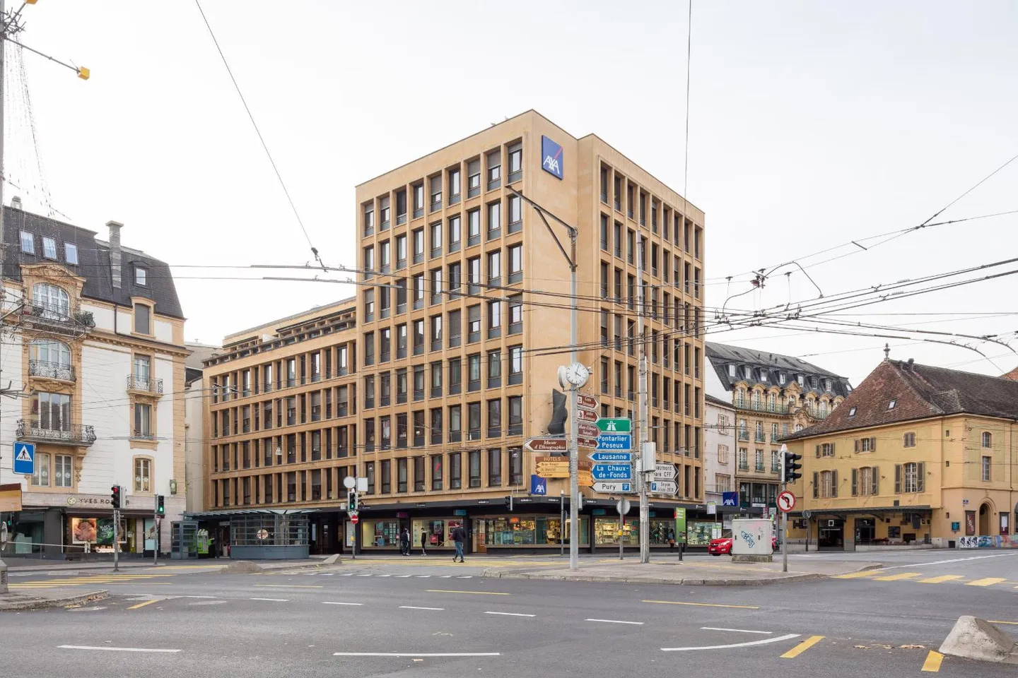 Bright space in the heart of the city - Photo 2 of 7