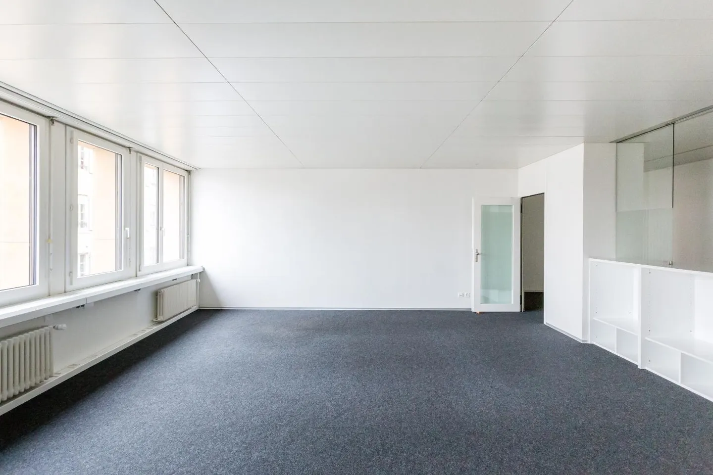 Bright space in the heart of the city - Photo 3 of 7