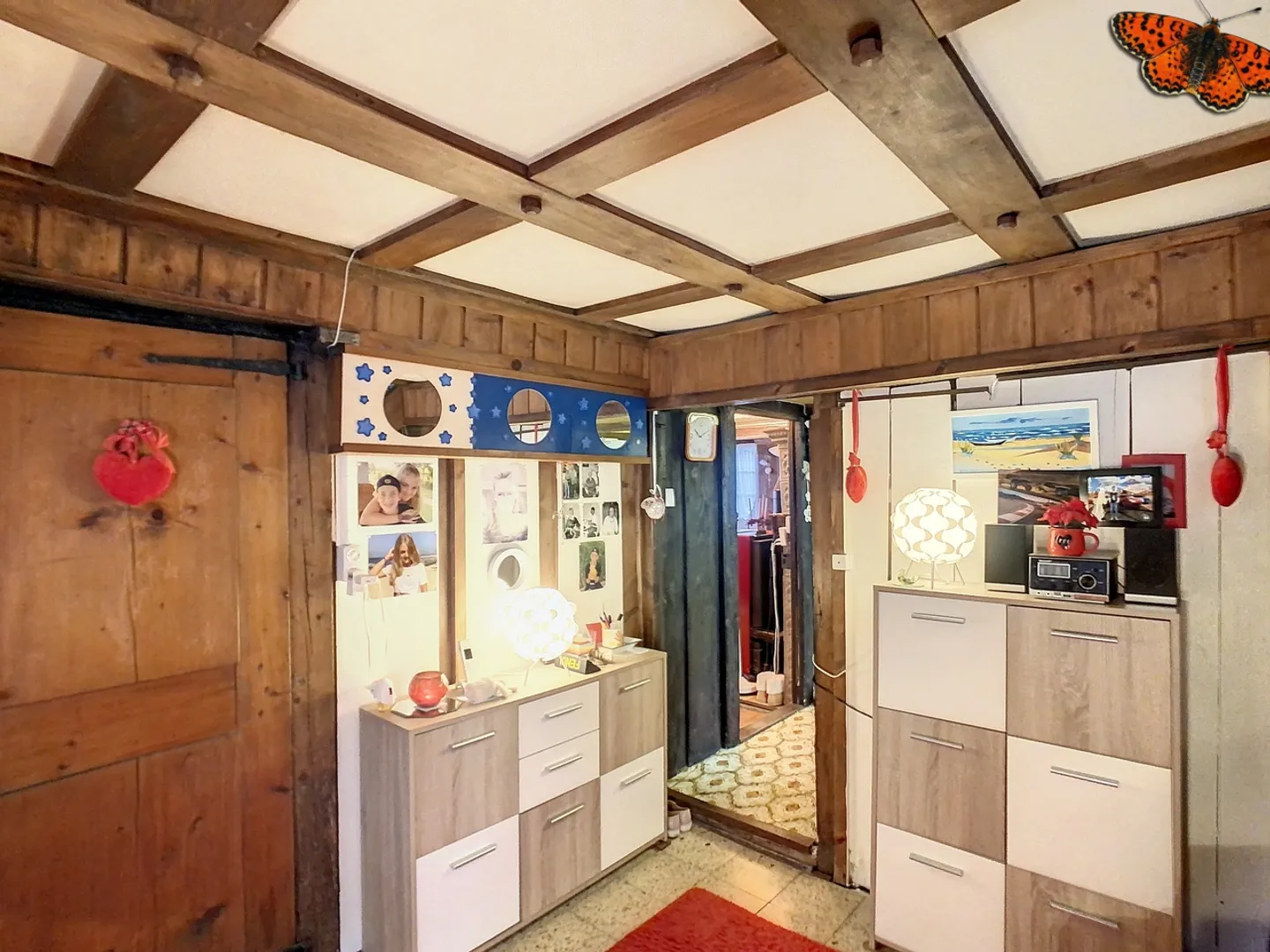 FARM IN LA ROCHE CLOSE TO ALL AMENITIES! - Photo 2 of 14