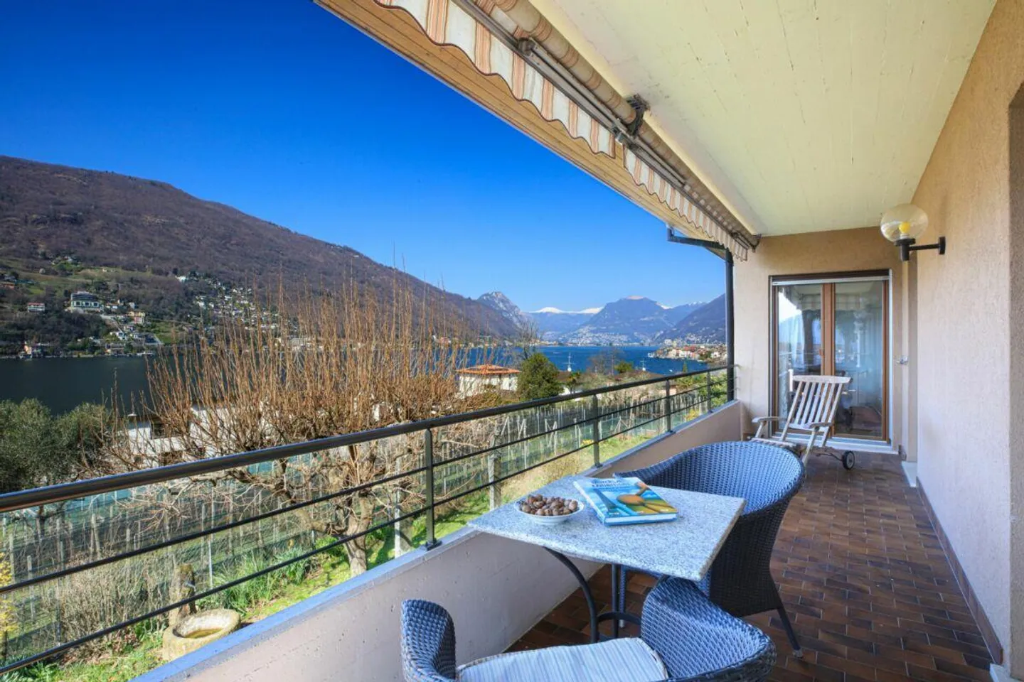 LAKE LUGANO - Semi-detached house with lake view - Photo 4 of 30