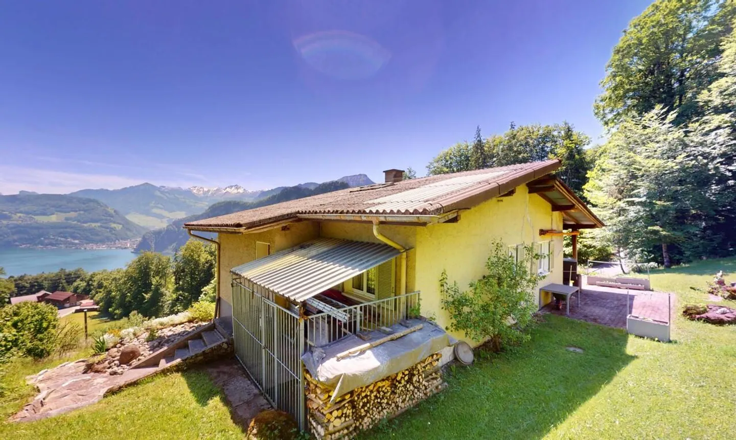 «Private Oase mit einzigartiger See- und Bergsicht» - Foto 1 von 13