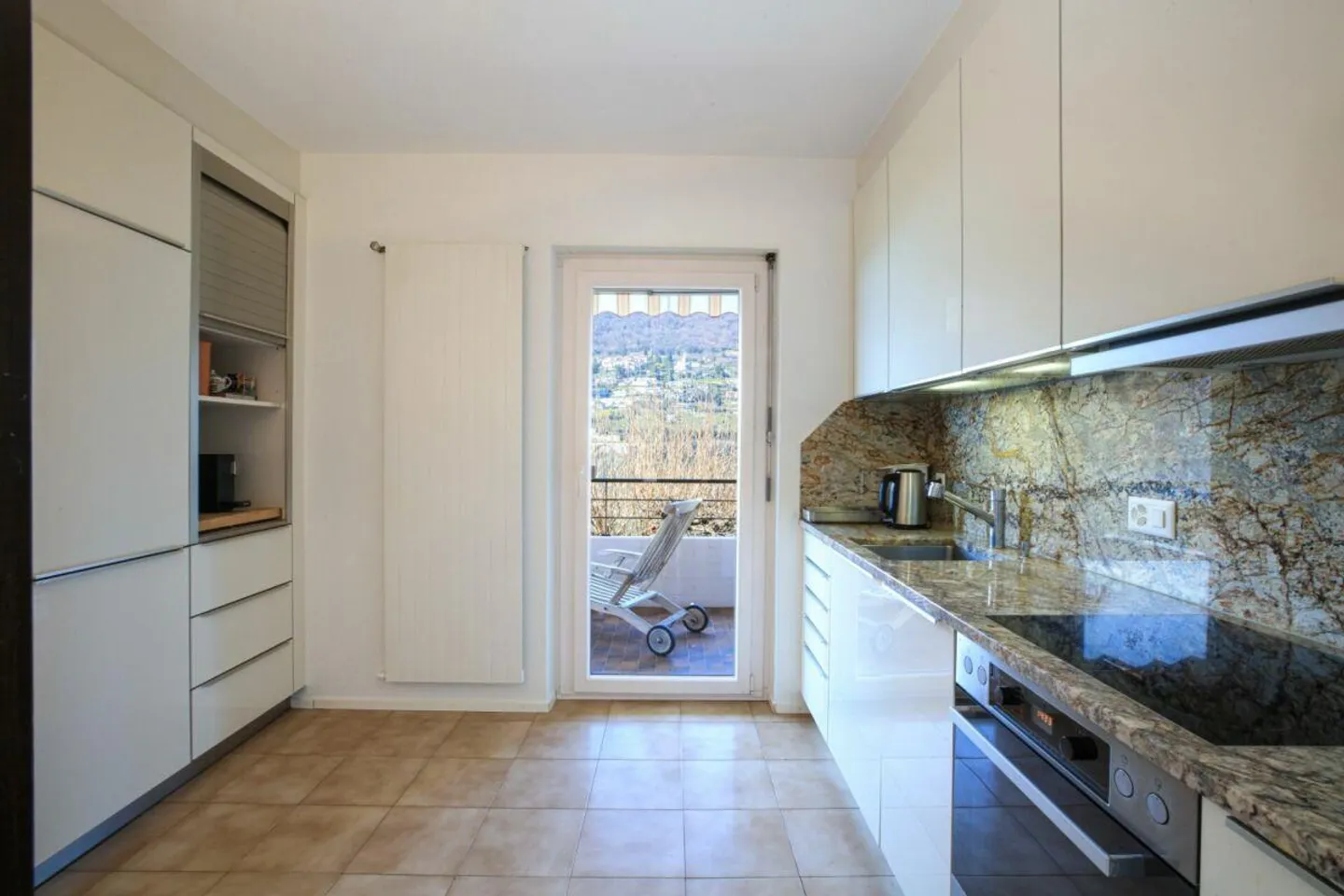 LAKE LUGANO - Semi-detached house with lake view - Photo 12 of 30