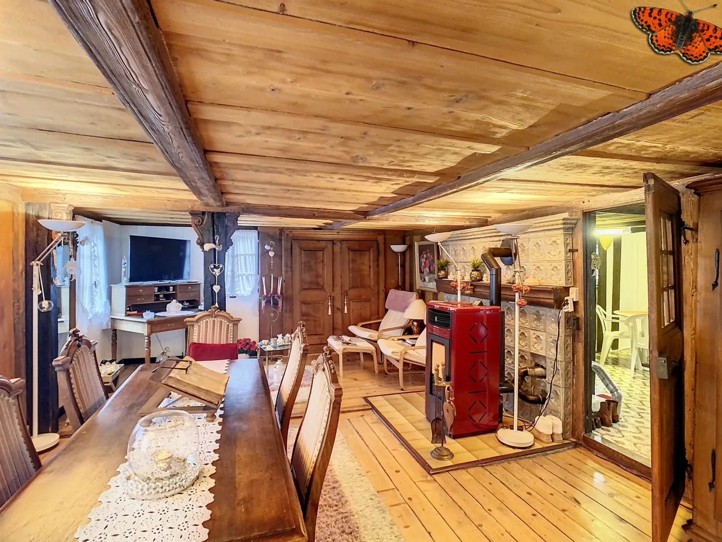 FARM IN LA ROCHE CLOSE TO ALL AMENITIES! - Photo 5 of 14