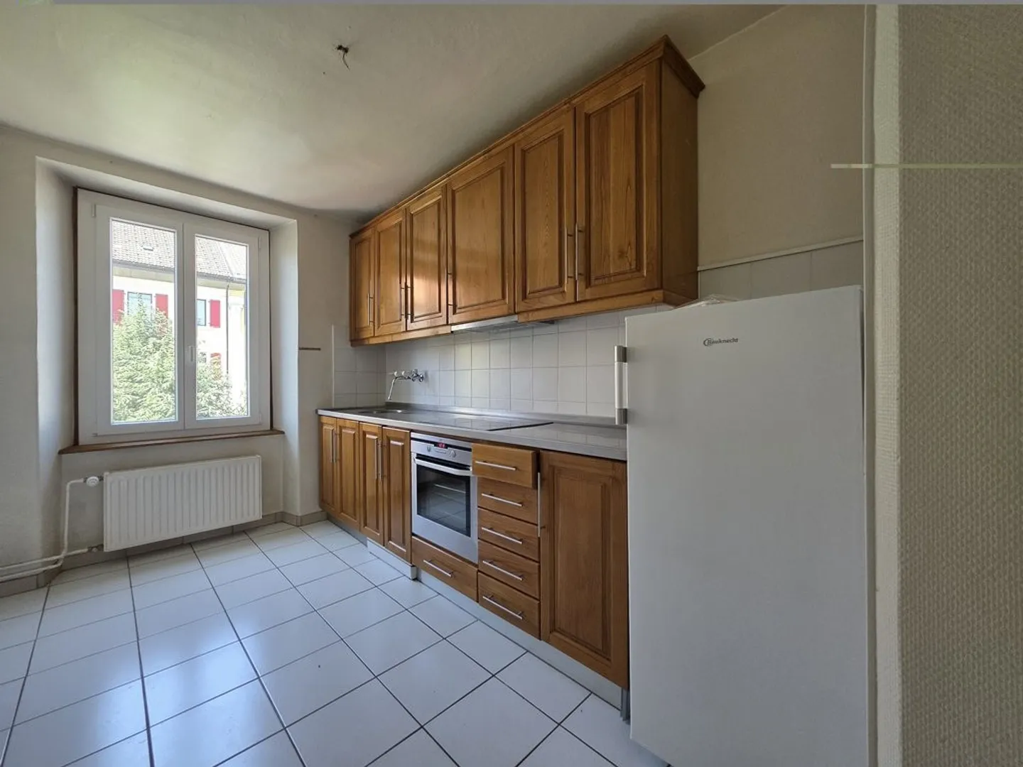 Appartement spacieux avec balcon - Photo 2 sur 10