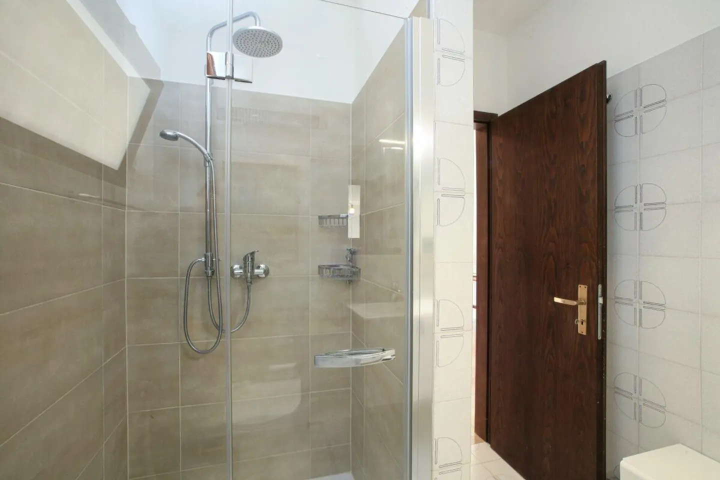 LAKE LUGANO - Semi-detached house with lake view - Photo 22 of 30