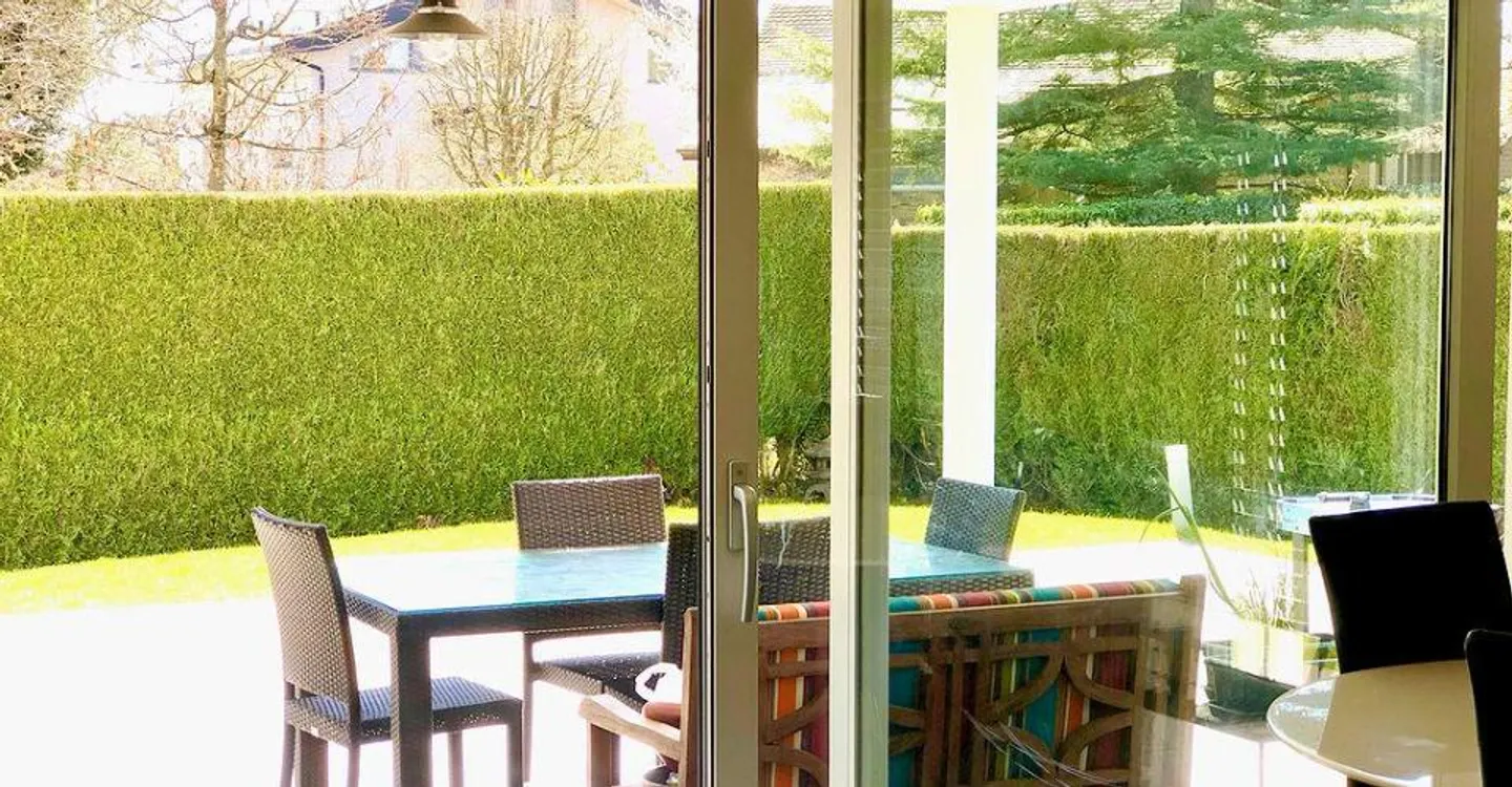 Incantevole villa indipendente di 5,5 locali - Foto 3 di 6