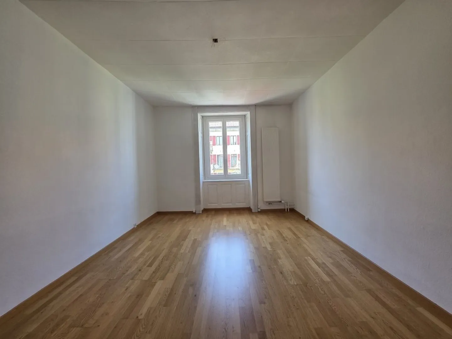 Appartement spacieux avec balcon - Photo 9 sur 10