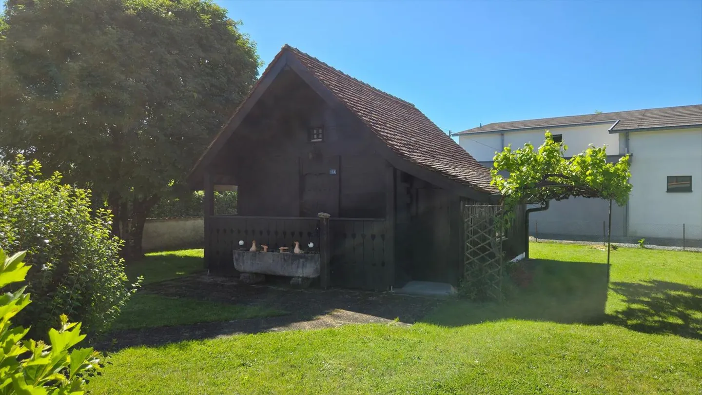 ARI-238 Family Home on a 948 m2 Property - Photo 4 of 13