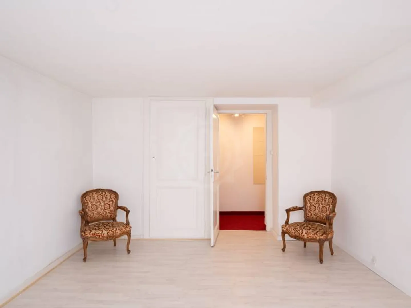 Bureau lumineux à Genève - Photo 3 sur 12