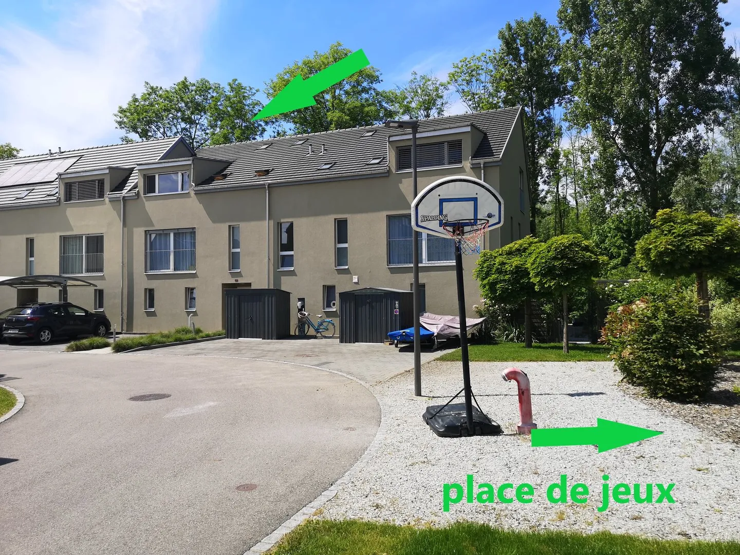 Magnifica casa duplex ristrutturata con cura per due famiglie con 4,5 stanze a Cudrefin, vicino al lago - Foto 5 di 34