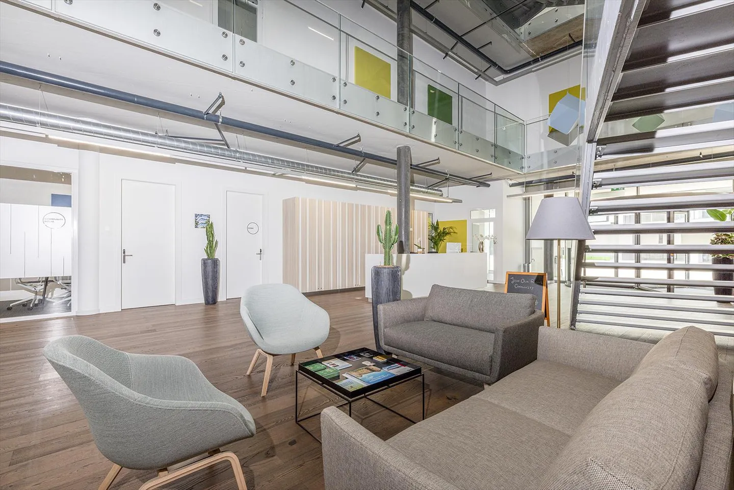 Unisciti a un ambiente di coworking collaborativo presso Regus iLife City - Foto 4 di 10