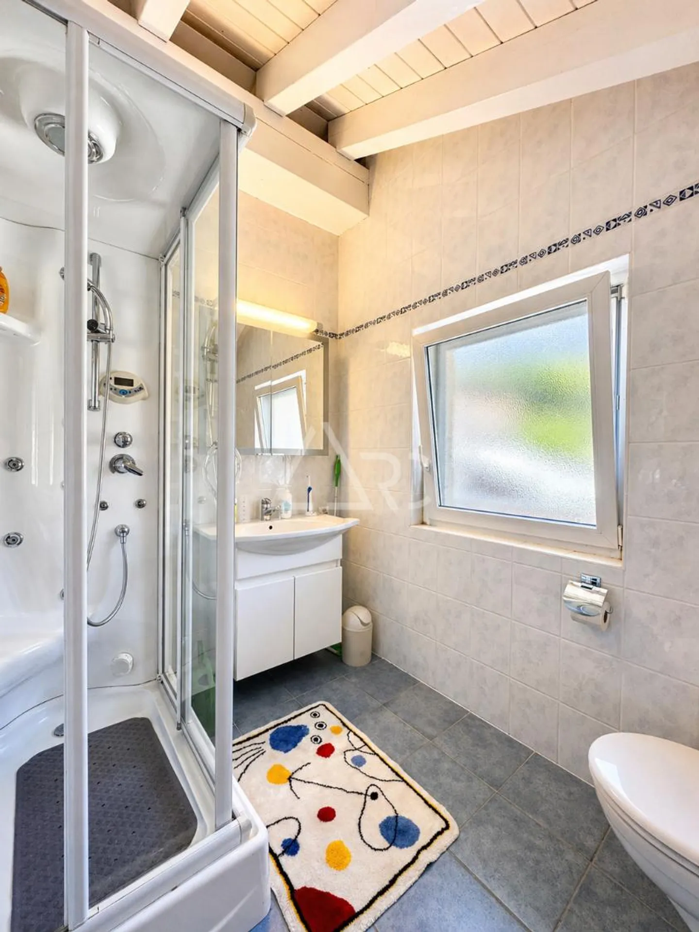 Villa singola in ottime condizioni - Tranquilla, doppio garage e seconda casa - Foto 7 di 8