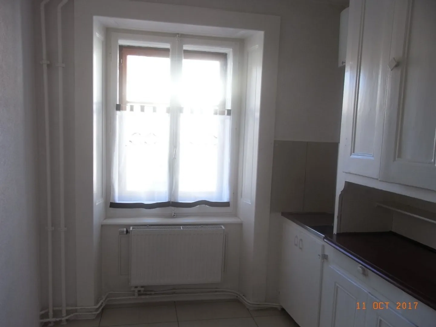 ACCOMMODATION IN A QUIET NEIGHBORHOOD - Photo 2 of 6