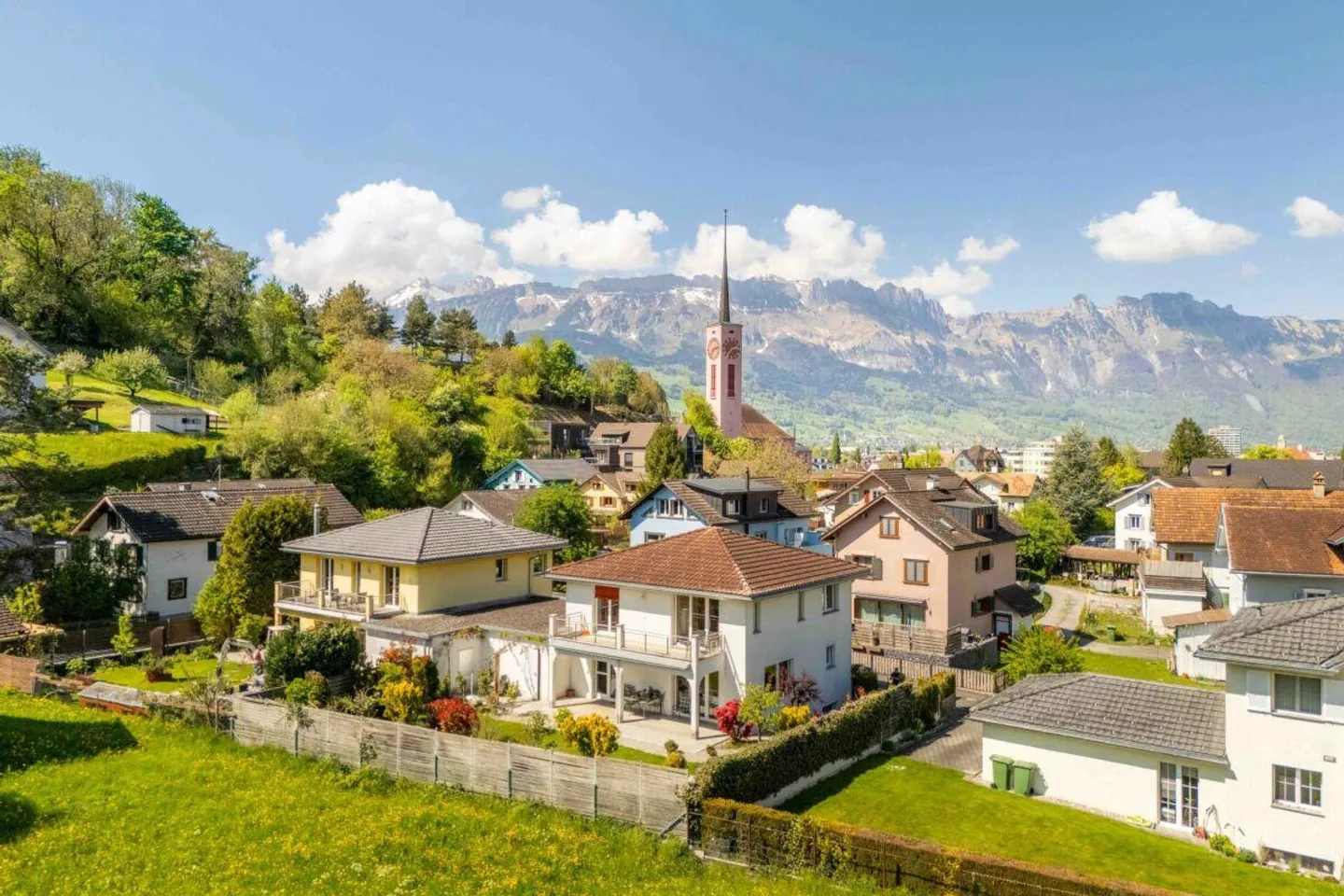 Votre nouvelle maison : Maison individuelle avec jardin idyllique dans un endroit calme - Photo 26 sur 29