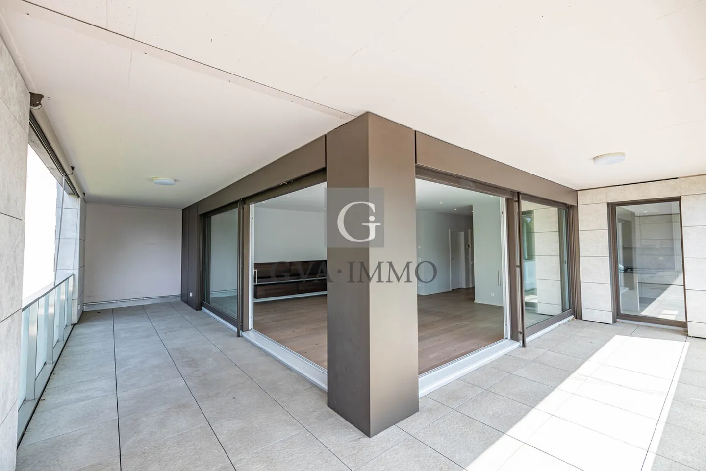 Élégant appartement avec vaste loggia, quartier Gradelle - Photo 4 of 12