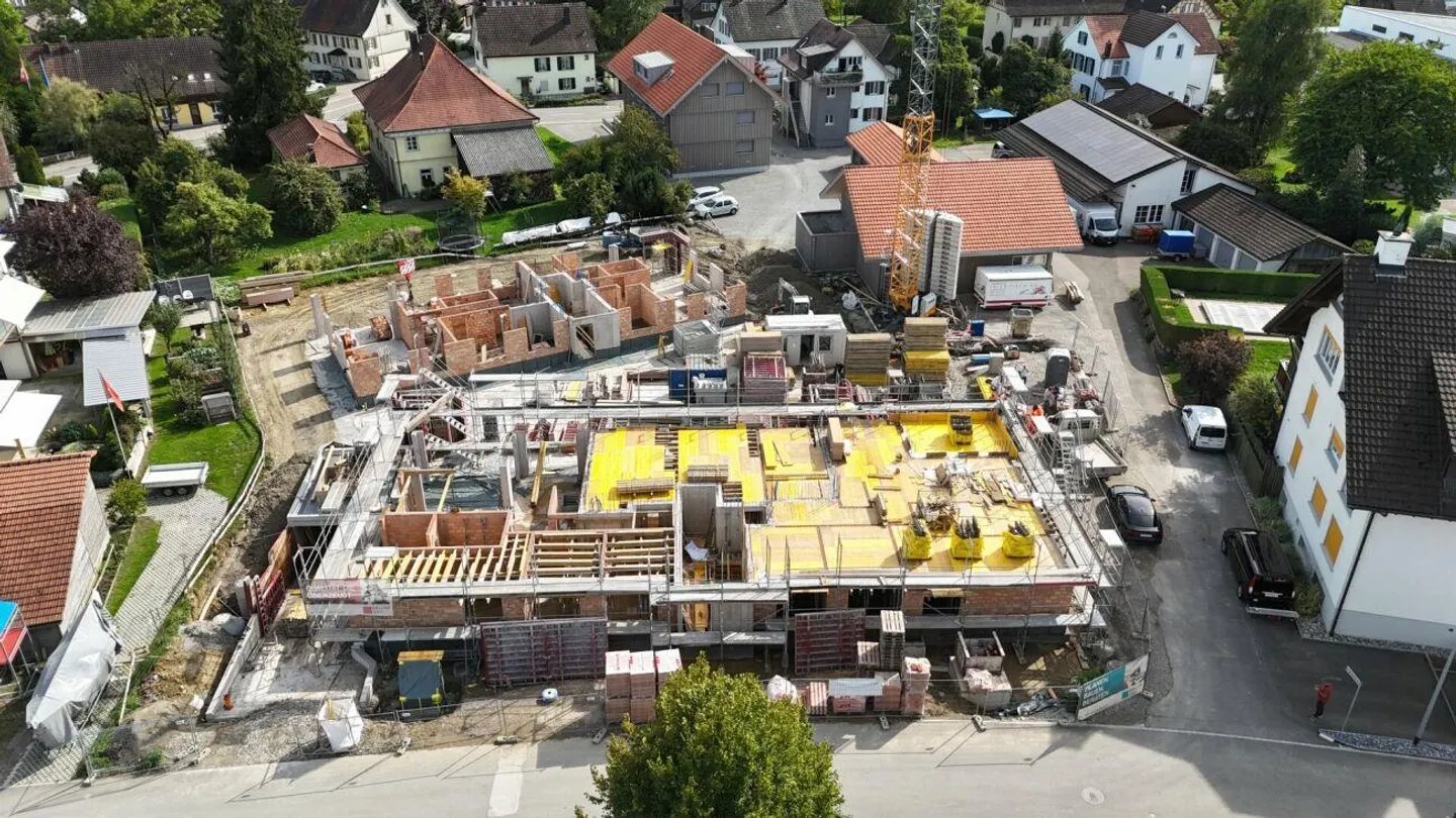 (B12) Appartamento 3.5 locali di 97.1 m2 con balcone ben soleggiato - Foto 6 di 9