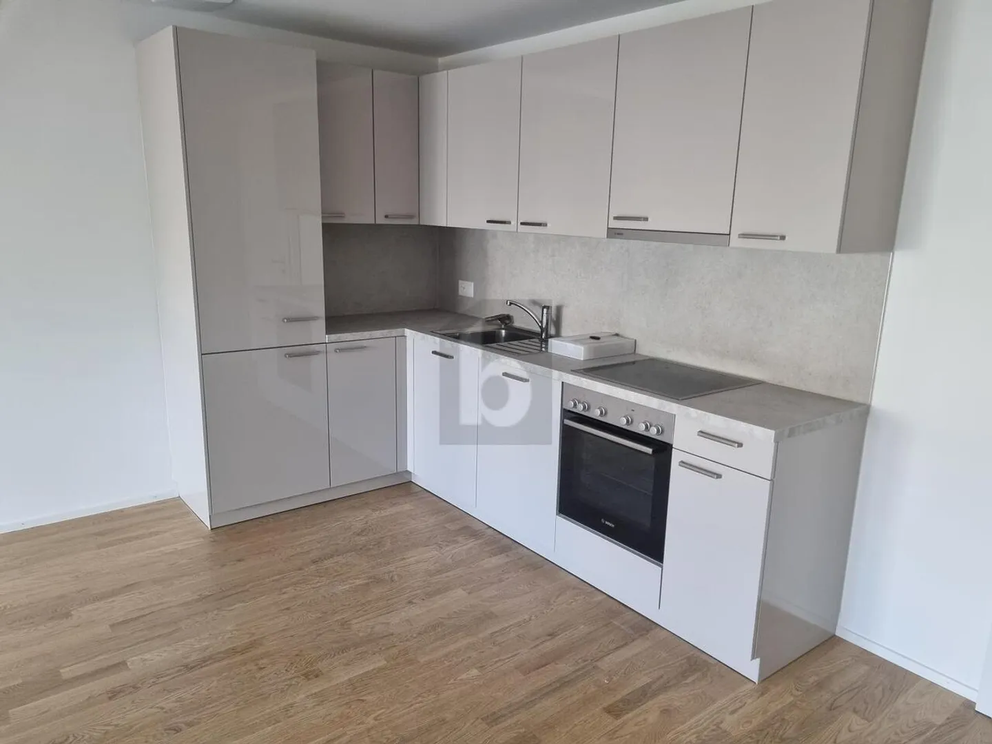 Appartement Moderne en Emplacement Idéal - Photo 4 sur 6