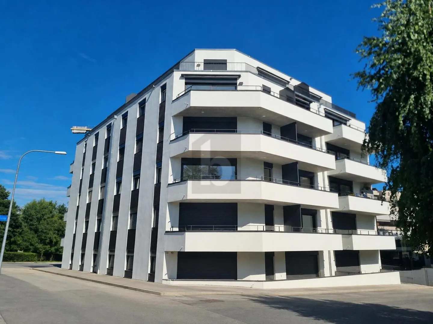 Appartement Moderne en Emplacement Idéal - Photo 1 sur 6