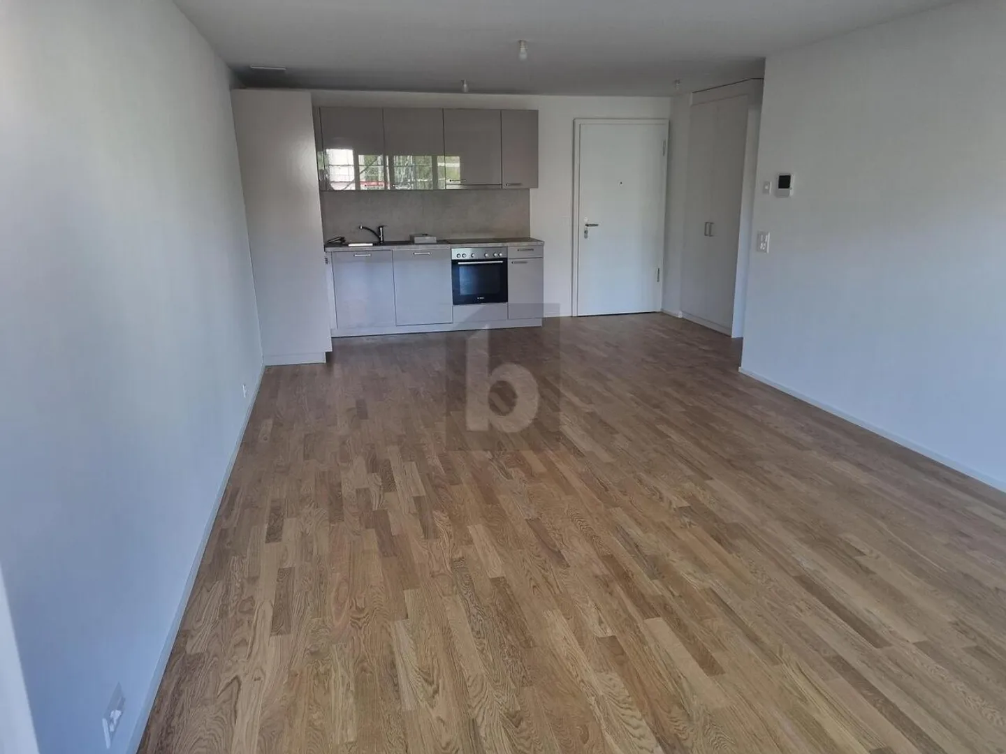 Appartement Moderne en Emplacement Idéal - Photo 2 sur 6
