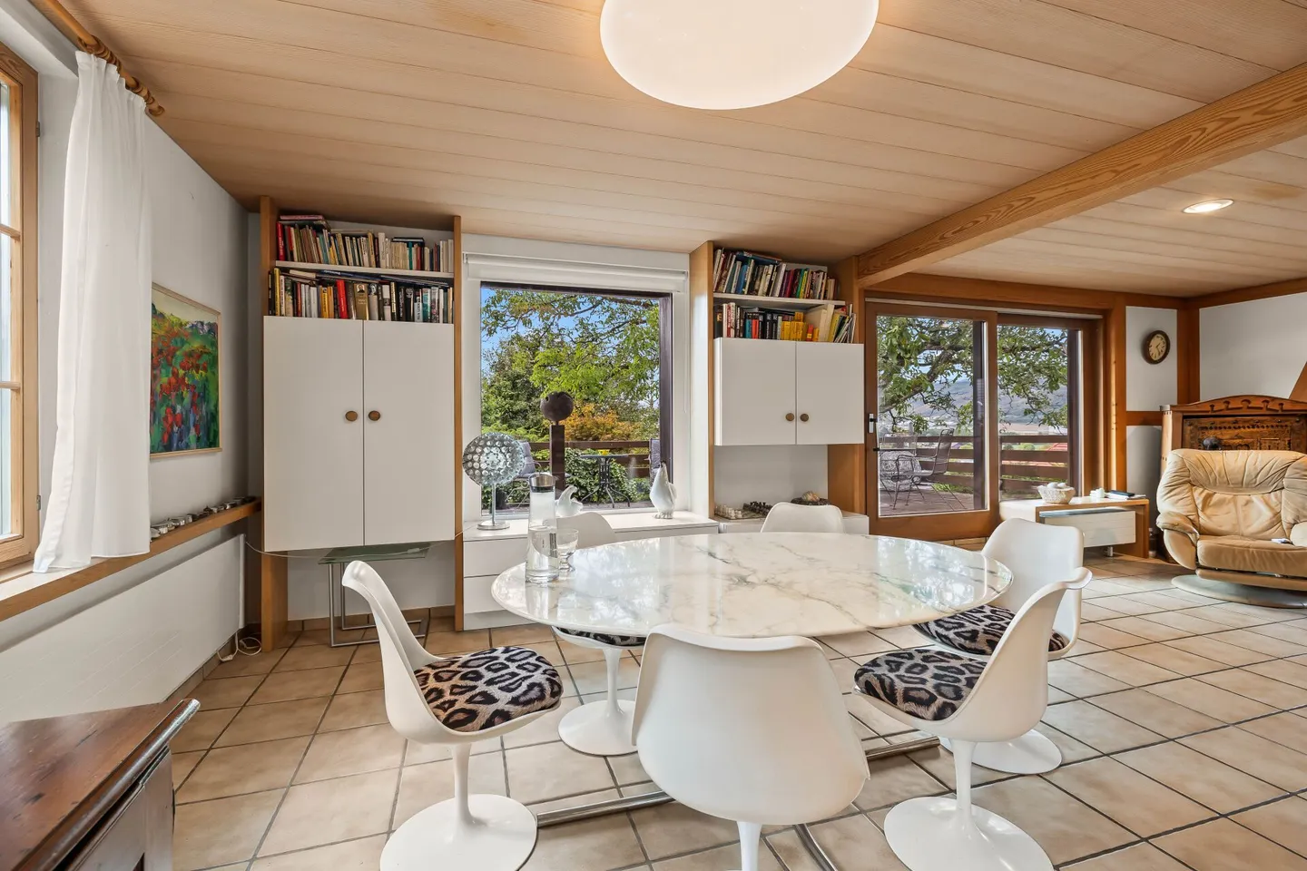 Villa individuelle avec charme et espace généreux ainsi qu'une maison d'hôtes - Photo 6 sur 20