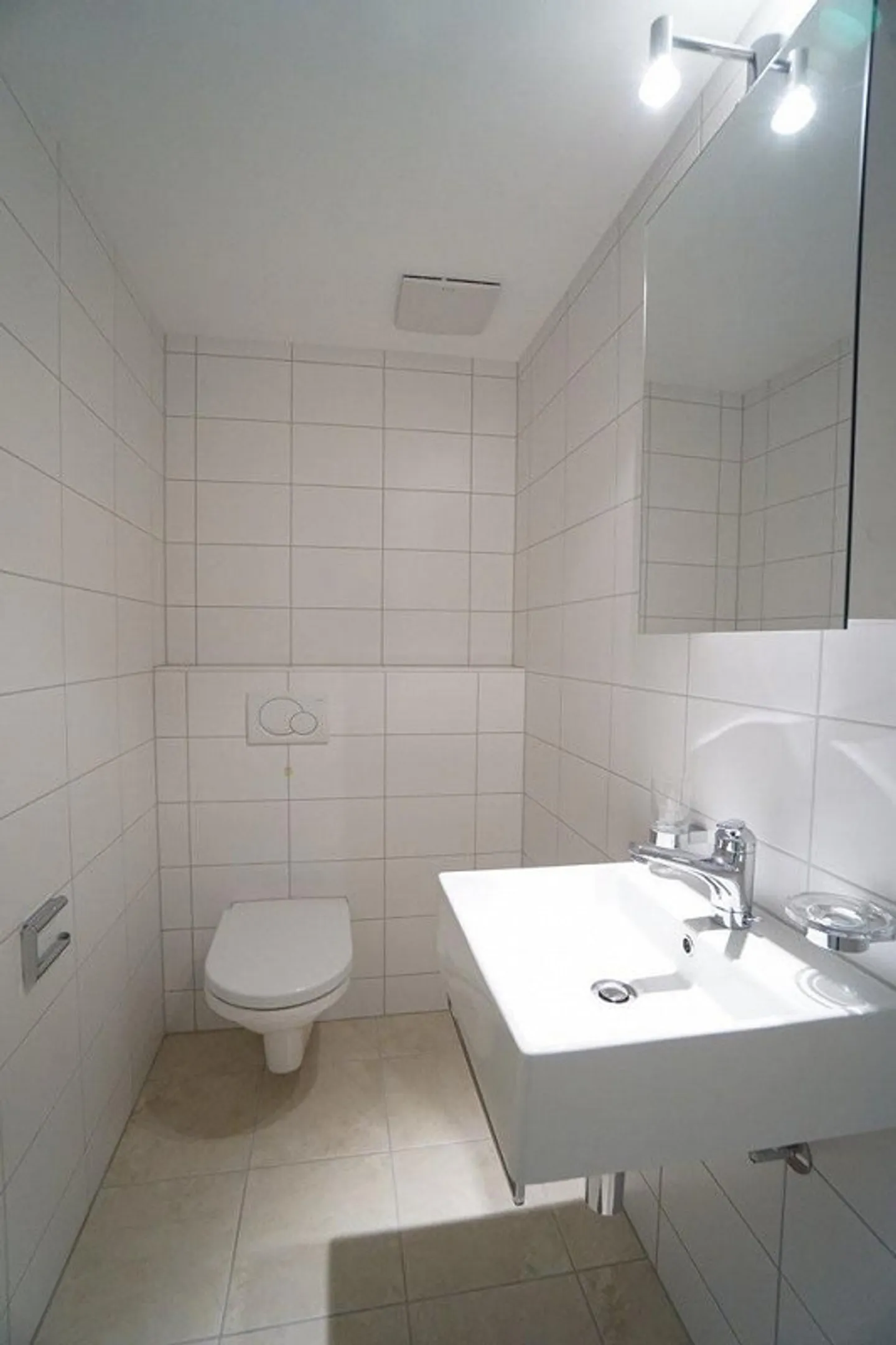 Appartement spacieux de 3,5 pièces dans une magnifique propriété - Photo 10 sur 10