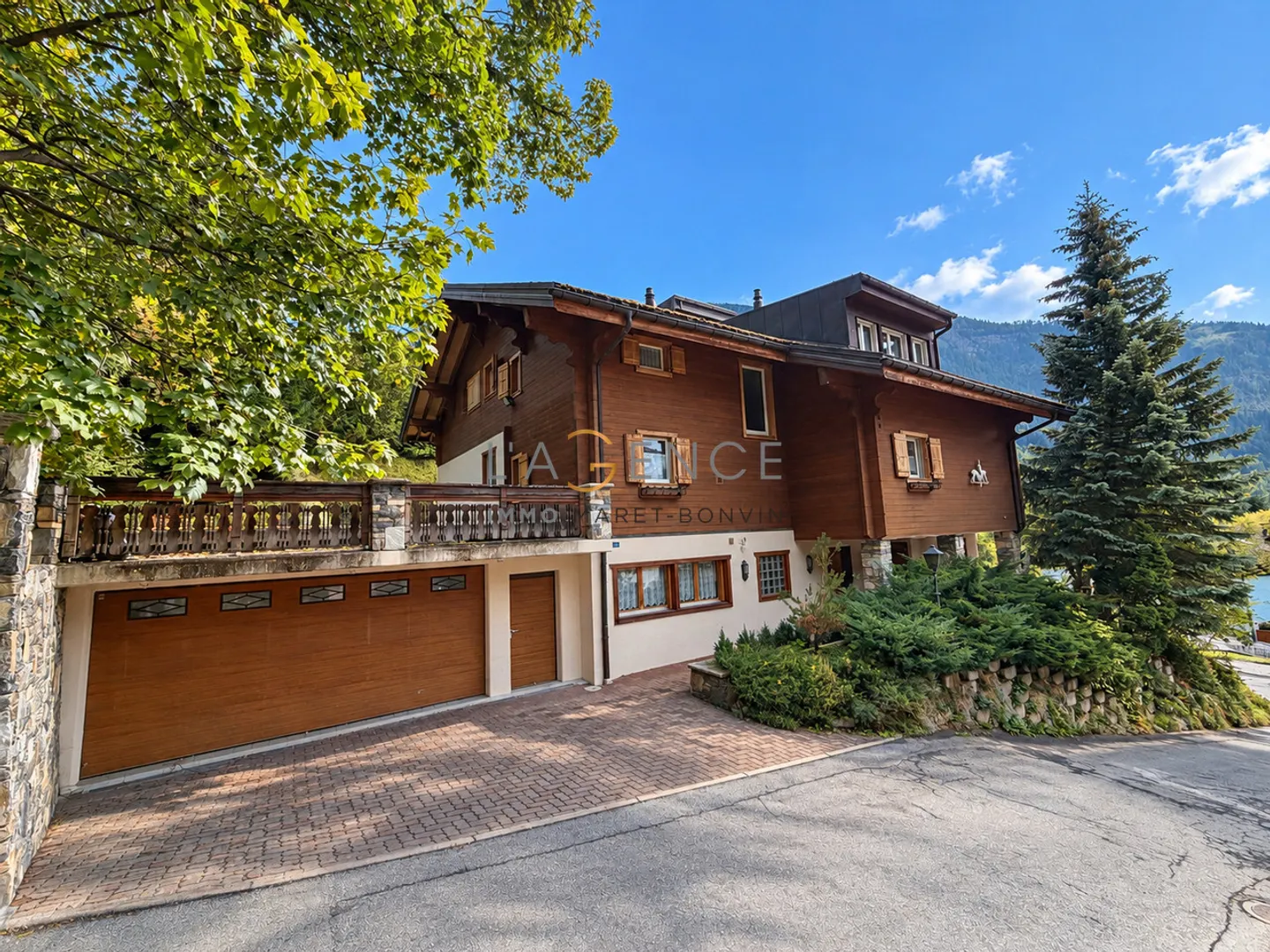 Prestigious Chalet in Leukerbad - Photo 18 of 23