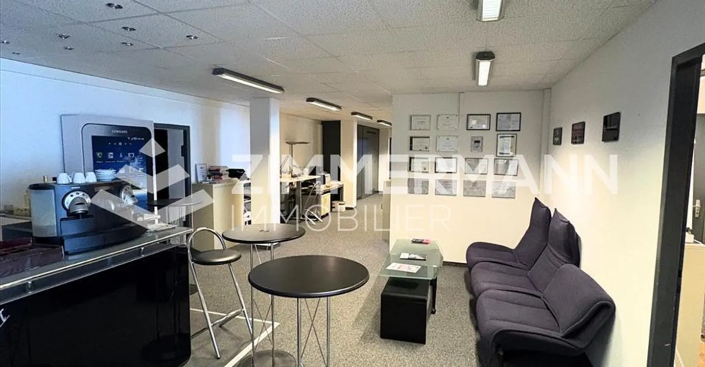 Spazio ufficio in affitto - Foto 9 di 10