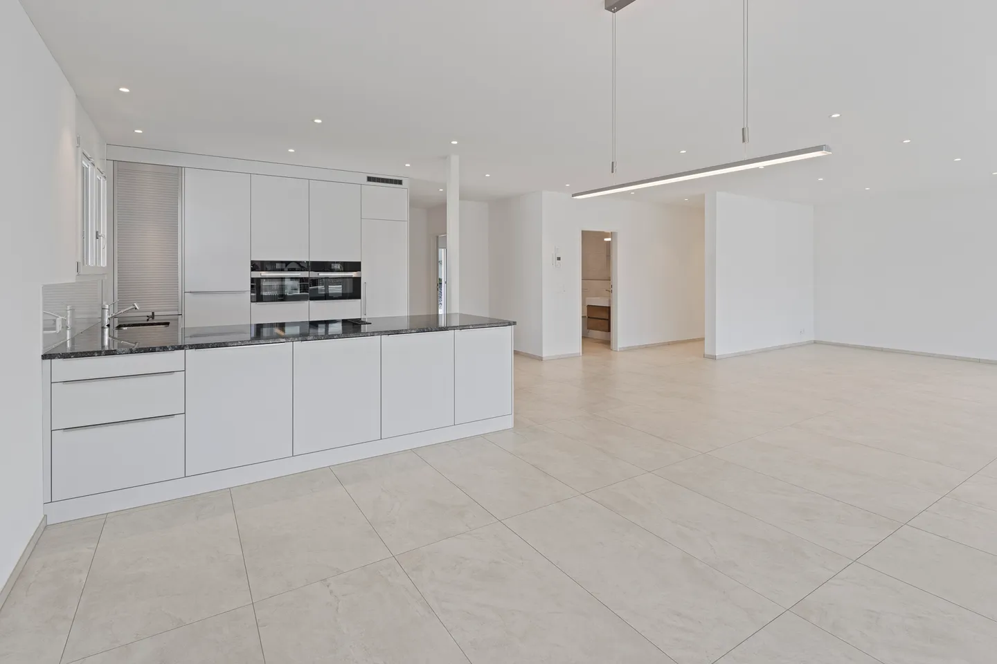 Au sommet! C'est le plus beau en haut! - Photo 2 sur 12