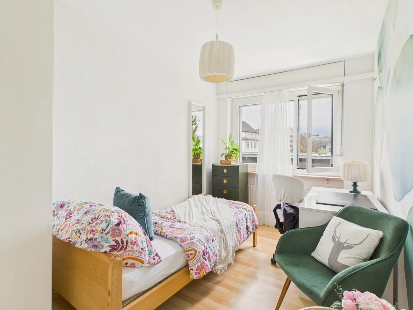 Apartment for rent - Photo 5 of 9