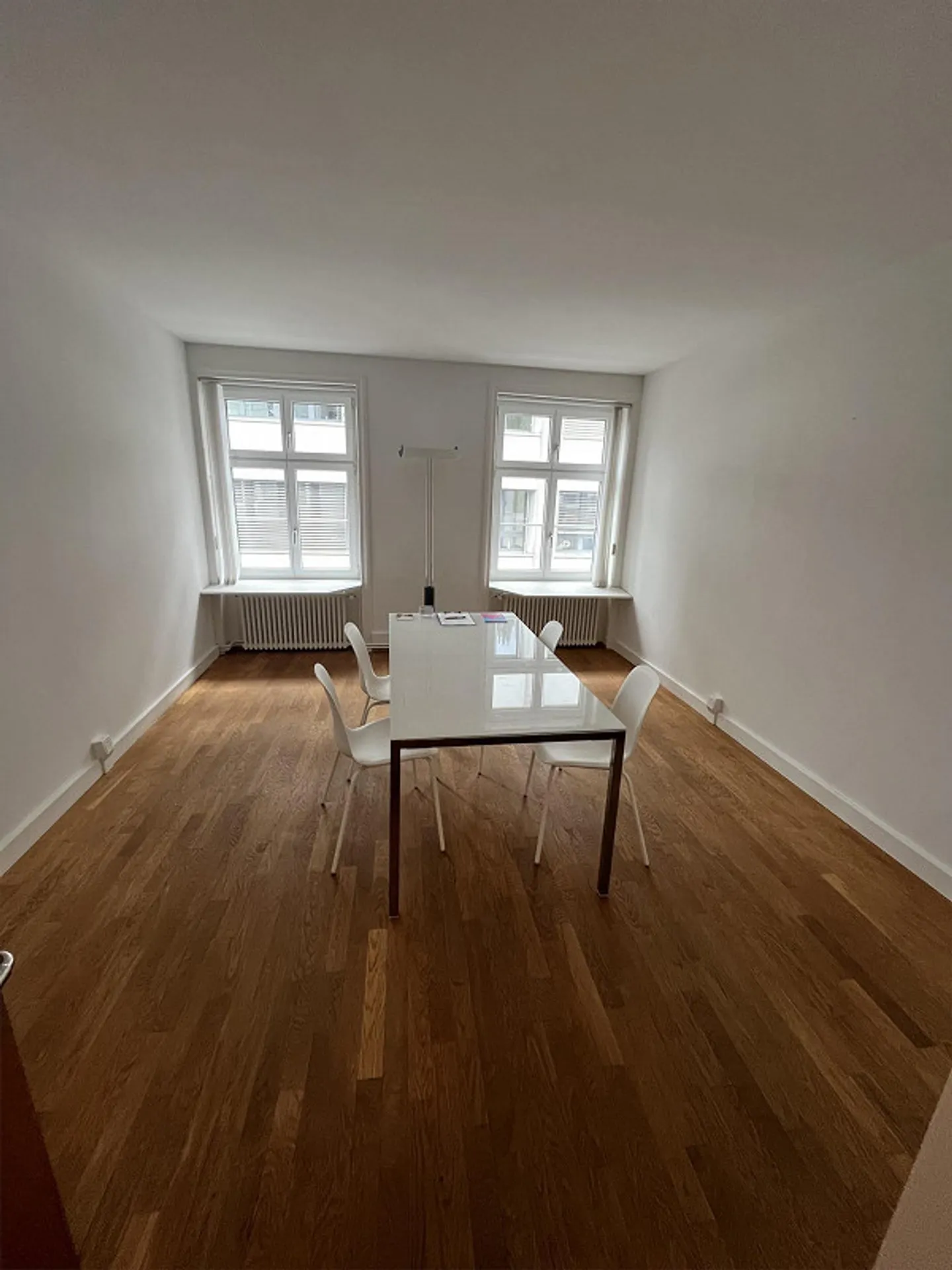 Ufficio centrale (4-Z): a 3 minuti a piedi da Barfüsserplatz, a 8 minuti dalla stazione - Foto 3 di 10