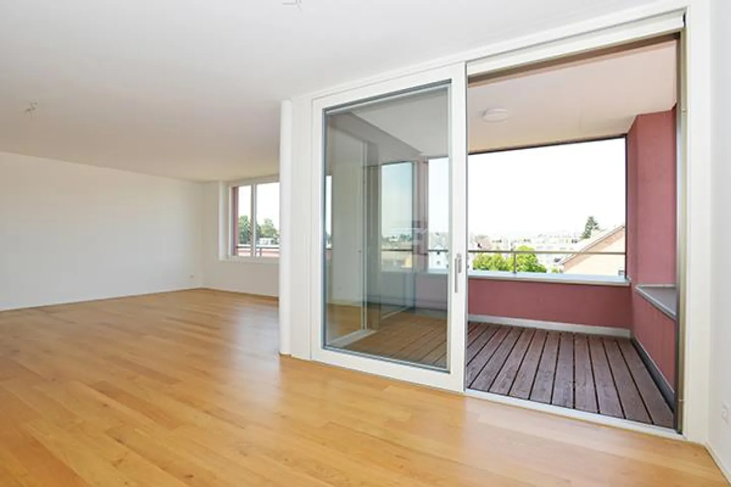 Your Feel-Good Oasis in Affoltern a. Albis - Photo 2 of 9