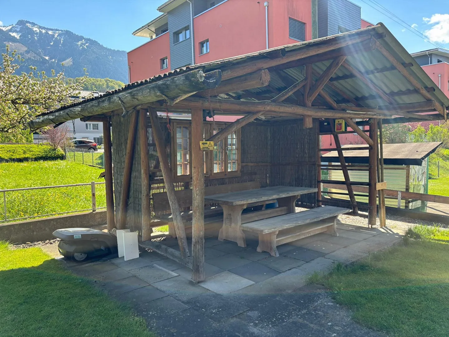 Charmantes Einfamilienhaus mit Garten - Foto 3 von 18