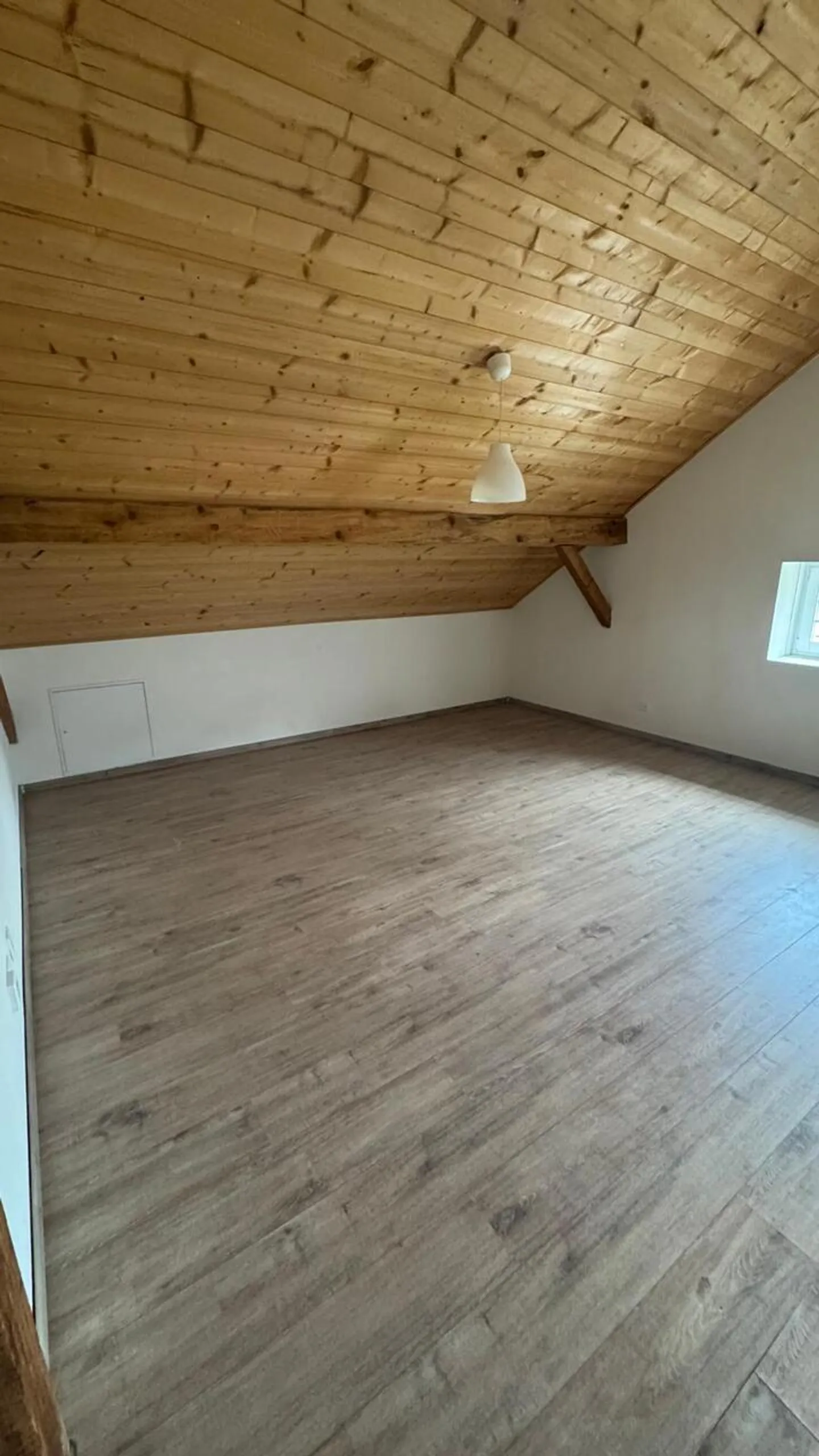 Charmant appartement 2,5 pièces - Photo 4 sur 9