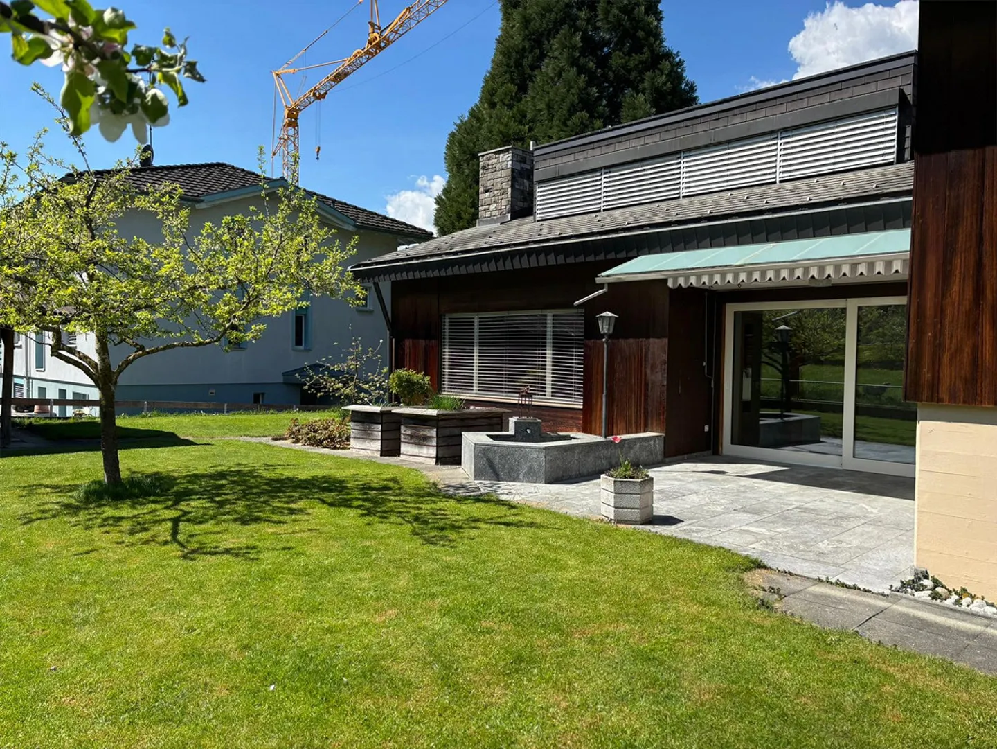 Charmantes Einfamilienhaus mit Garten - Foto 4 von 18