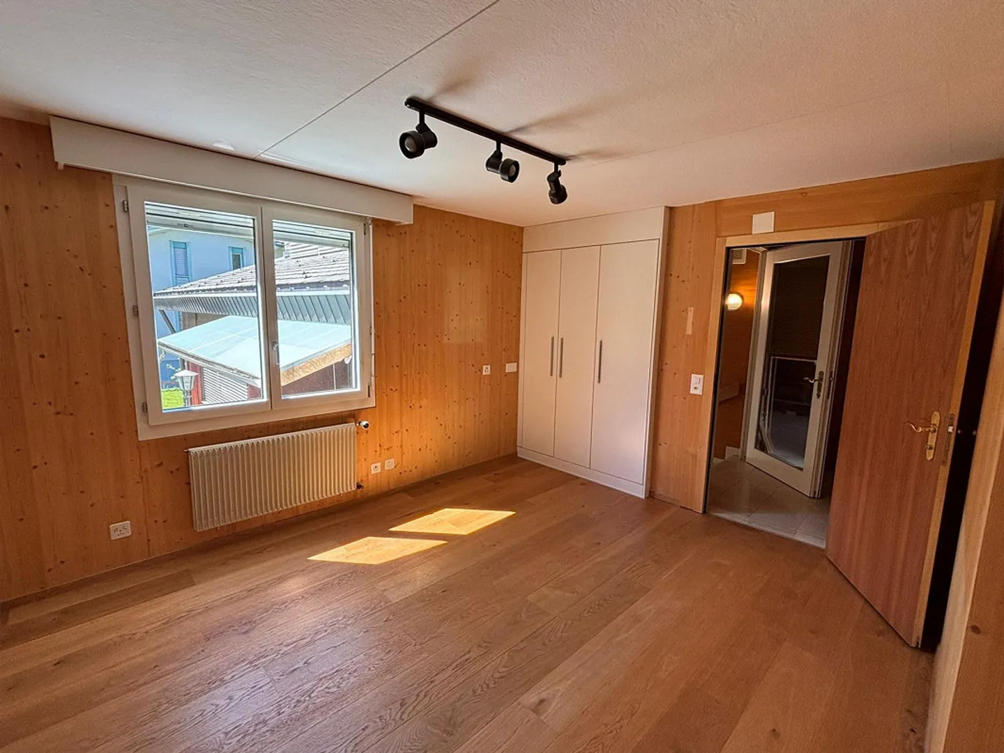 Charmantes Einfamilienhaus mit Garten - Foto 14 von 18