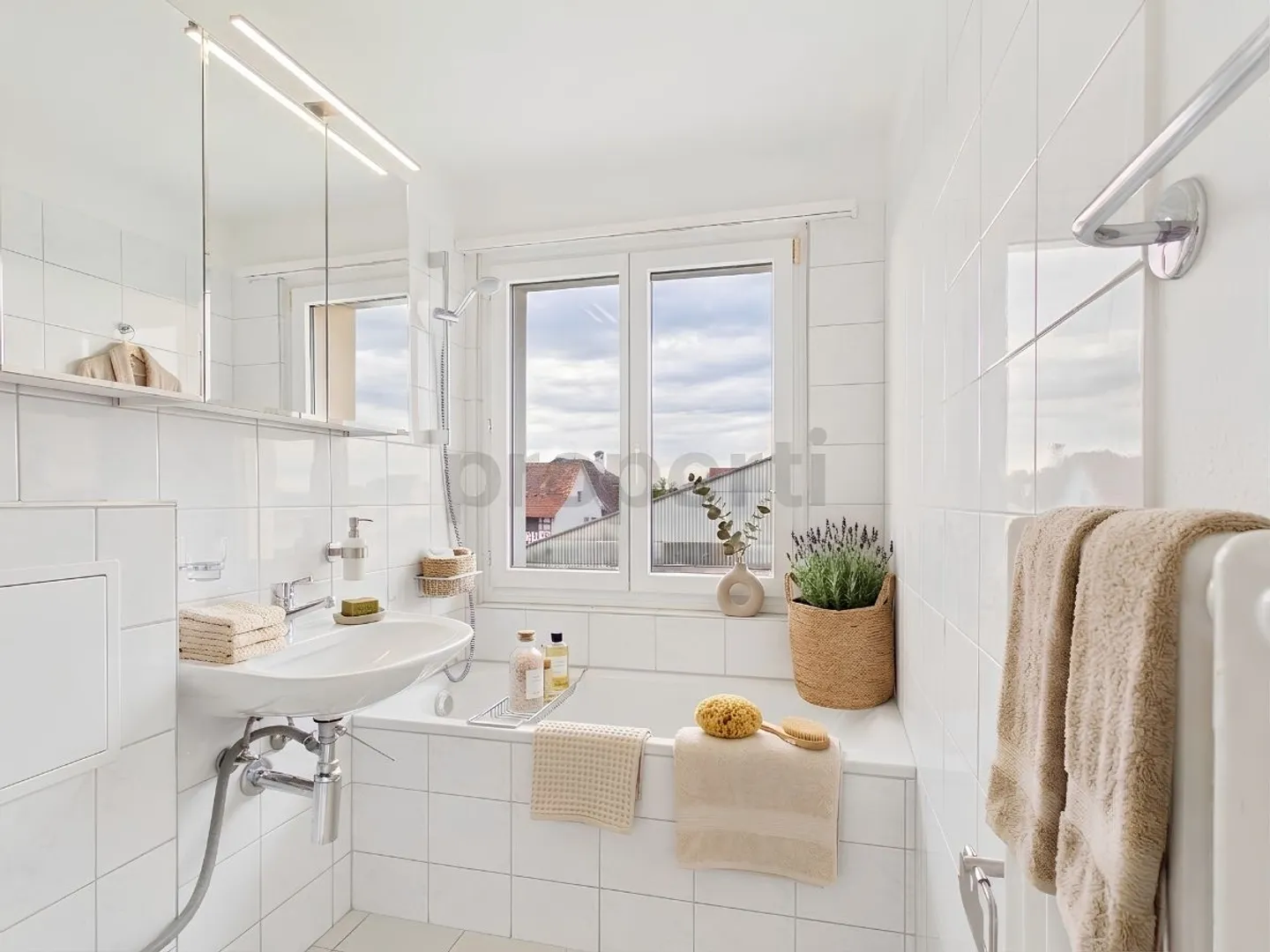 Appartement Attique Rénové - Photo 6 sur 8