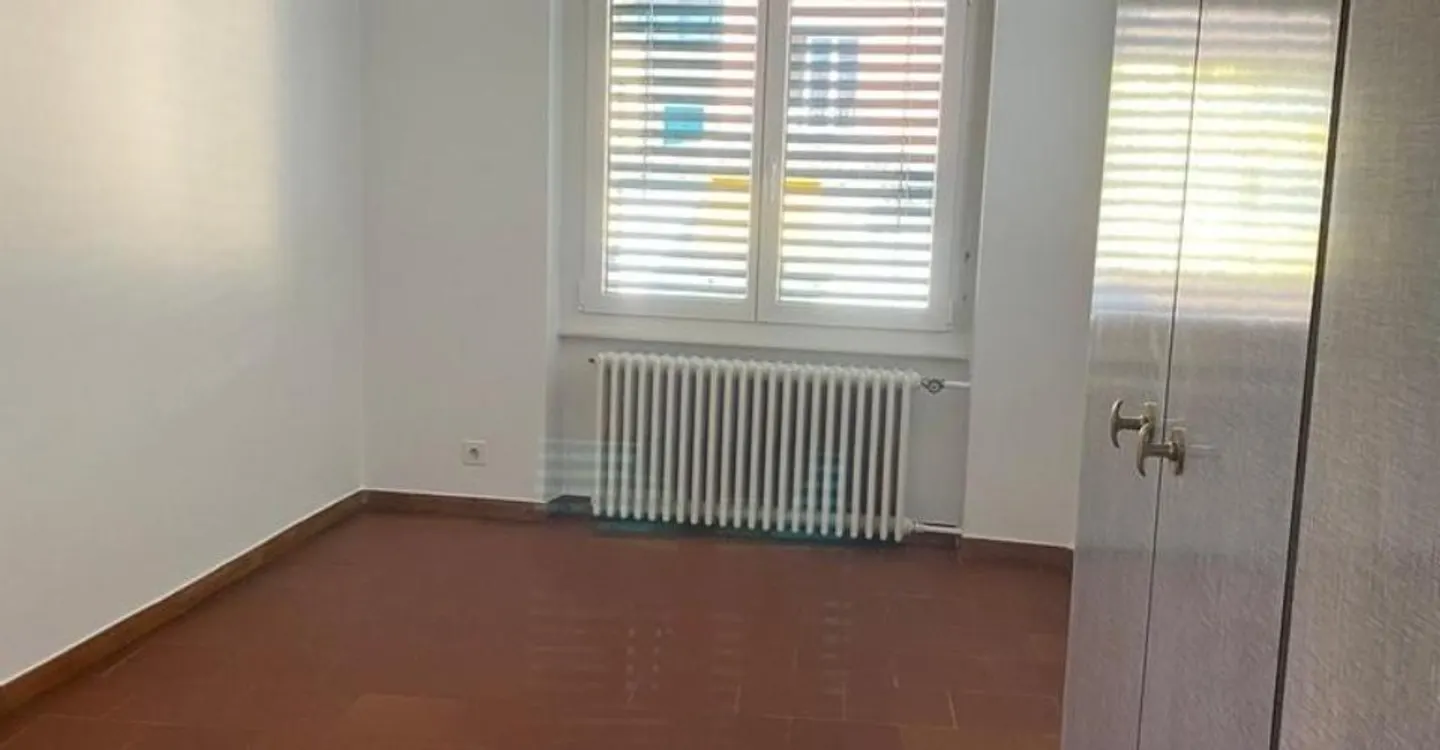 Live in Ascona just steps from the lake! - Photo 3 of 5