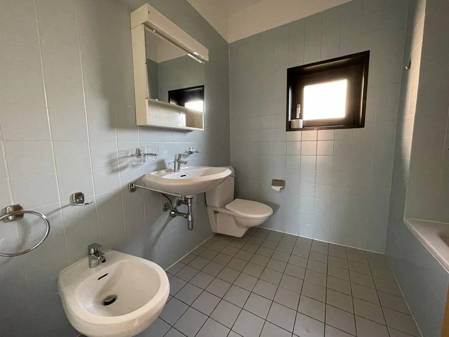 HELLES 3.5-ZIMMER-WOHNUNG MIT 90 MQ IN BALERNA - Foto 8 von 9