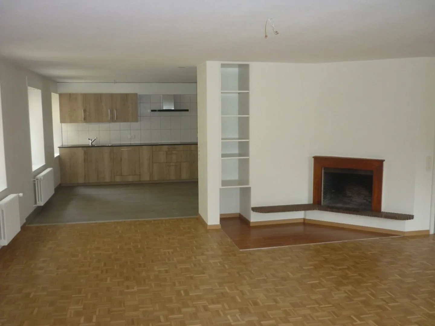 03183 - Con ascensore - Grande-Rue 24 - Le Locle - Foto 2 di 8