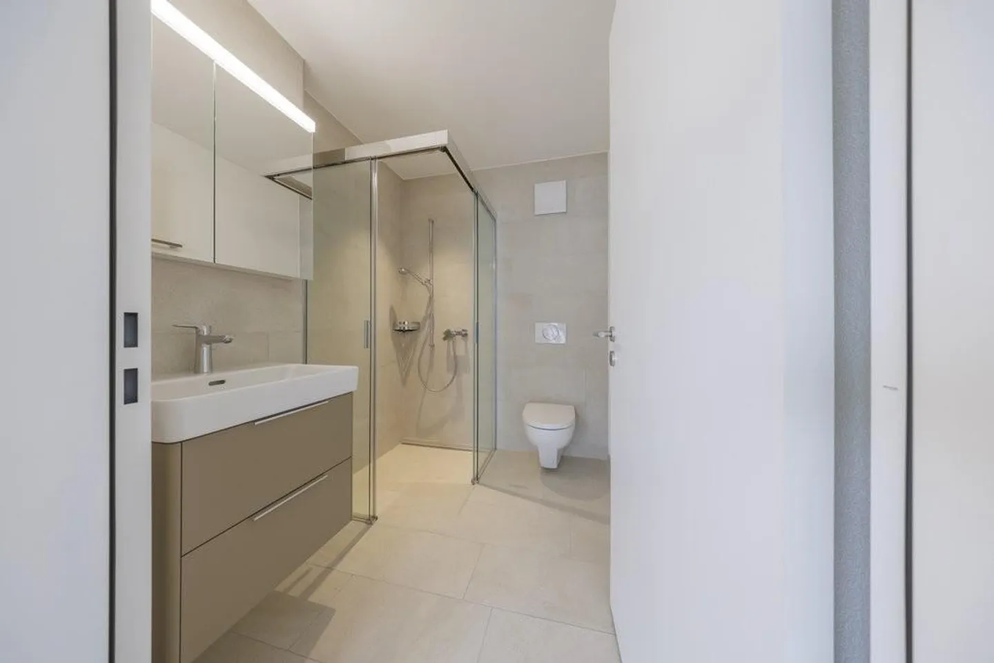 Appartamento 2.5 locali in affitto a Zurigo Oerlikon - Foto 5 di 6