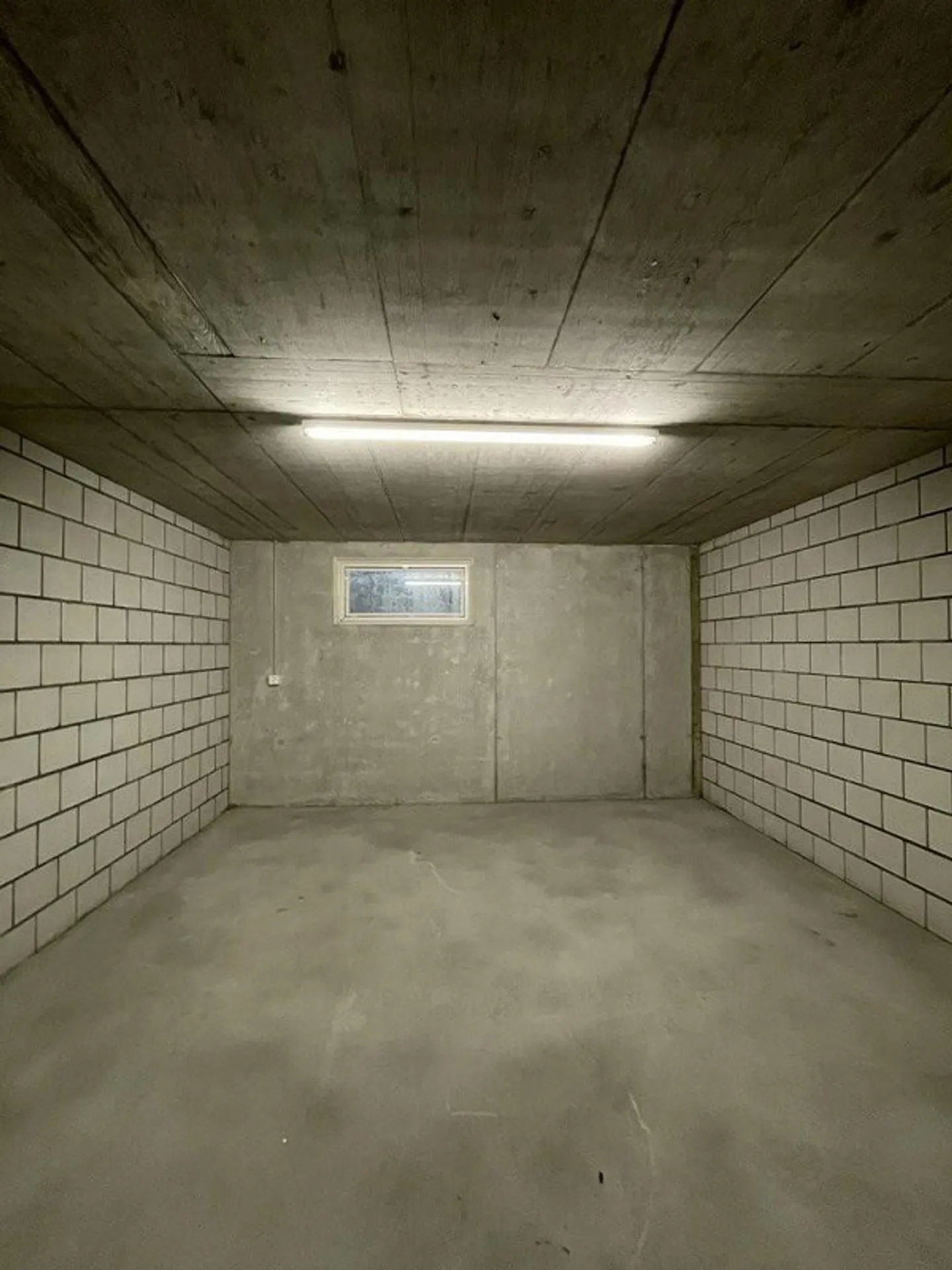 42,80 m2 Magazzino/Stanza per hobby a Studen - Foto 3 di 4