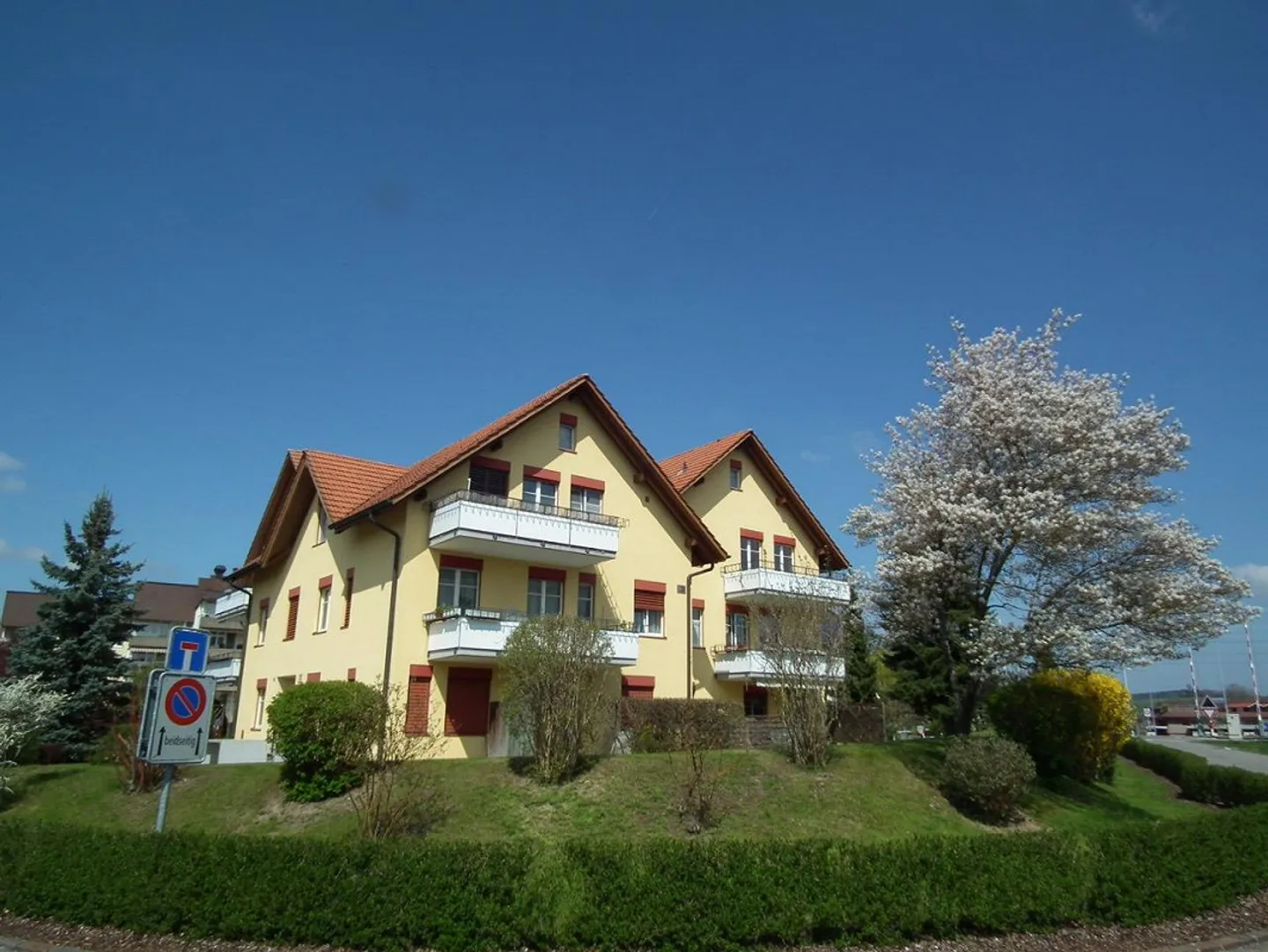 Grand appartement lumineux de 5 pièces - Photo 1 sur 7